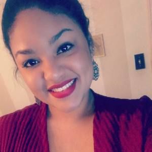 Meet your Posher, Caroline